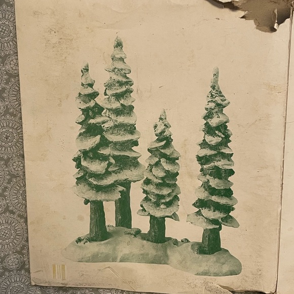 DEPT 56 CHRISTMAS DEPT 56 VINTAGE POLE PINE FOREST - Picture 6 of 10